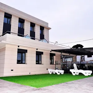 https://hotel-6-bis.top-hotels-tarragona.com