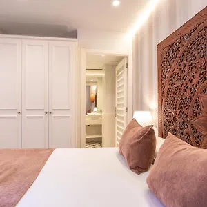 https://serennia-fira-gran-via-exclusive-rooms.top-hotels-tarragona.com