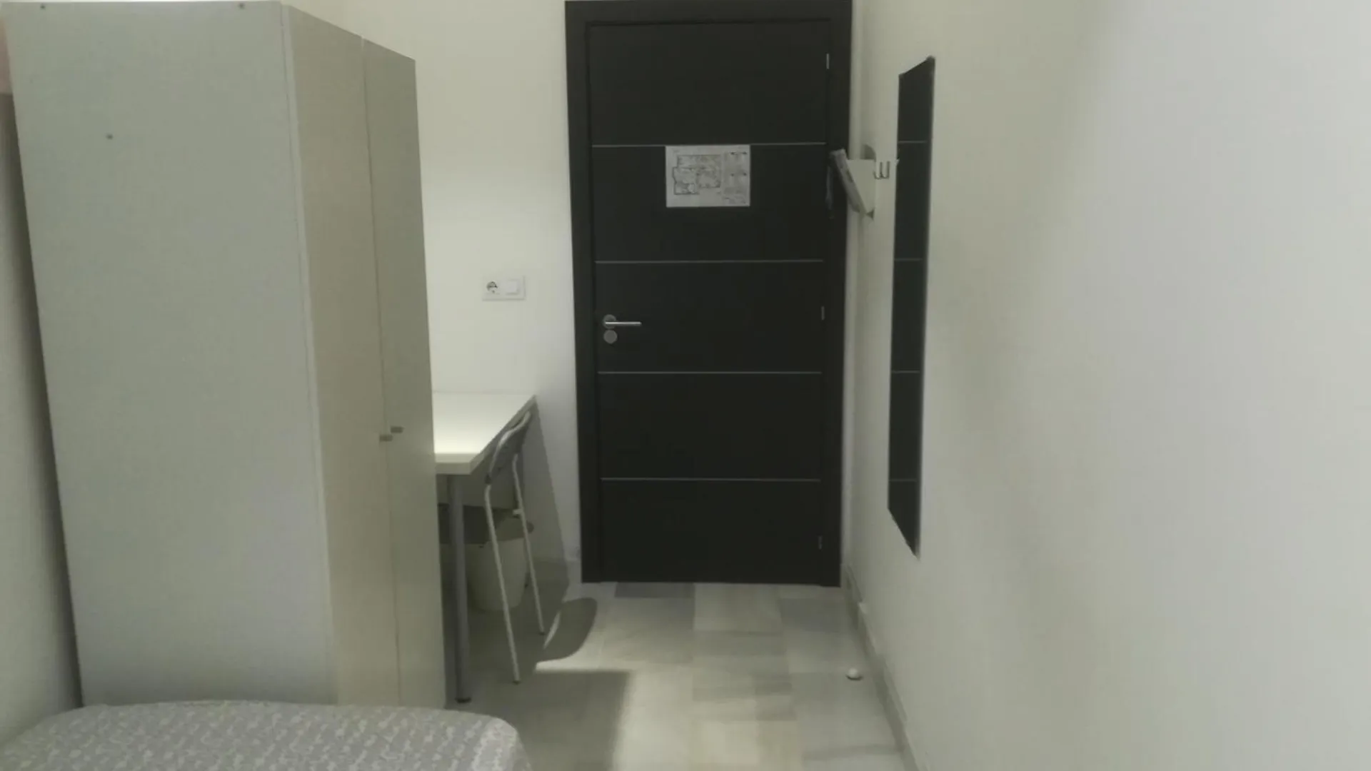 Hostel Central Sevilla בית הארחה סביליה